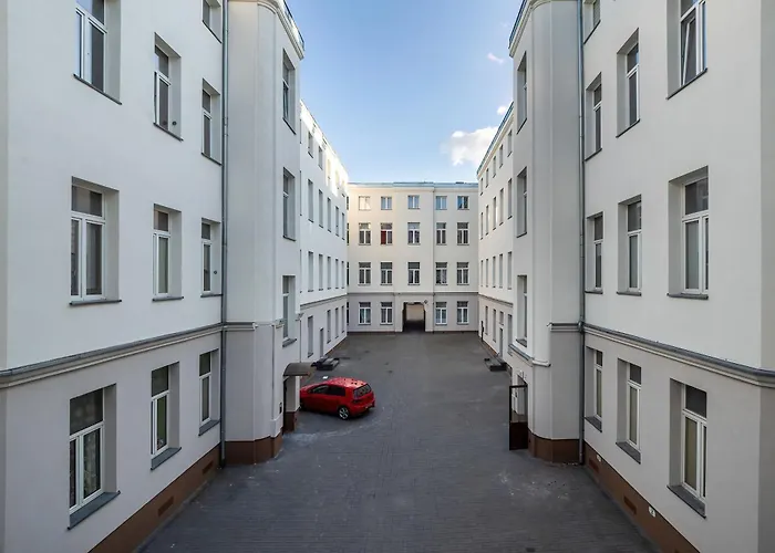 Jaracza Bright By Renters דירה