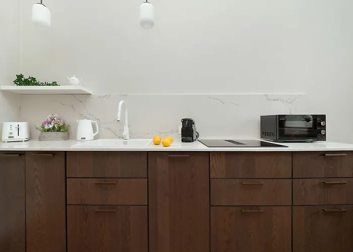 Jaracza Bright By Renters *