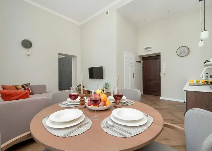 Jaracza Bright By Renters